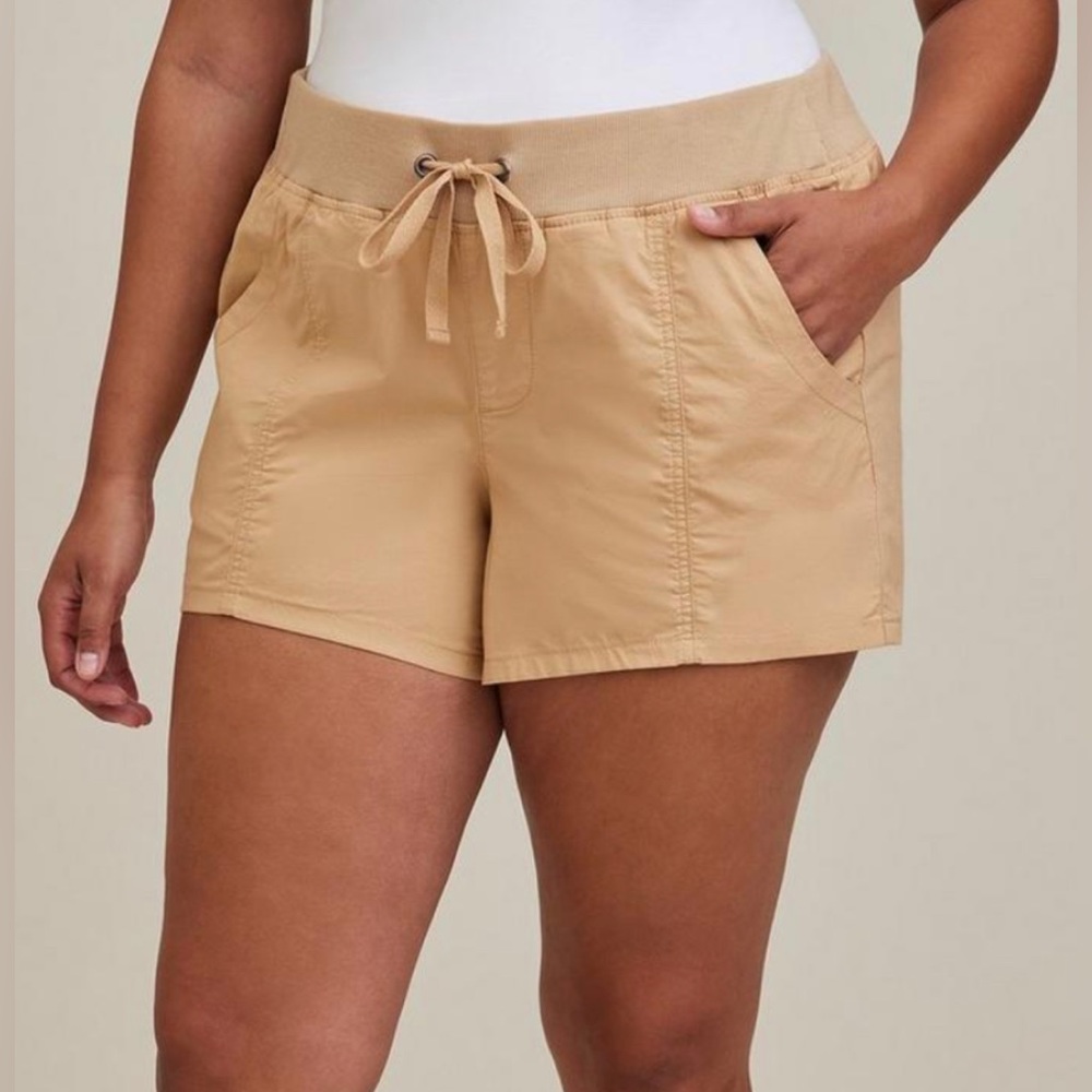 Torrid Shorty Short - Poplin Camel - Picture 2 of 9
